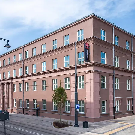 Aiden By Western Hotel