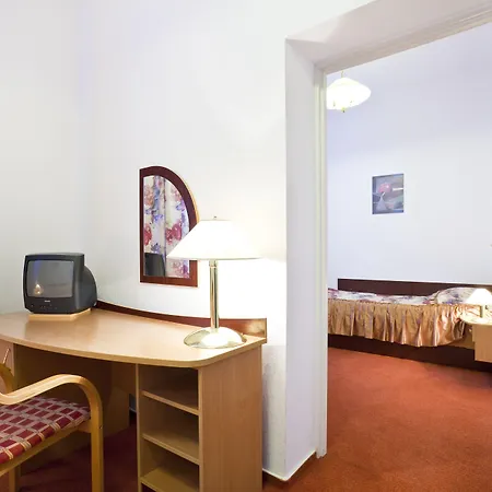 Hotel Aiden By Western 3*