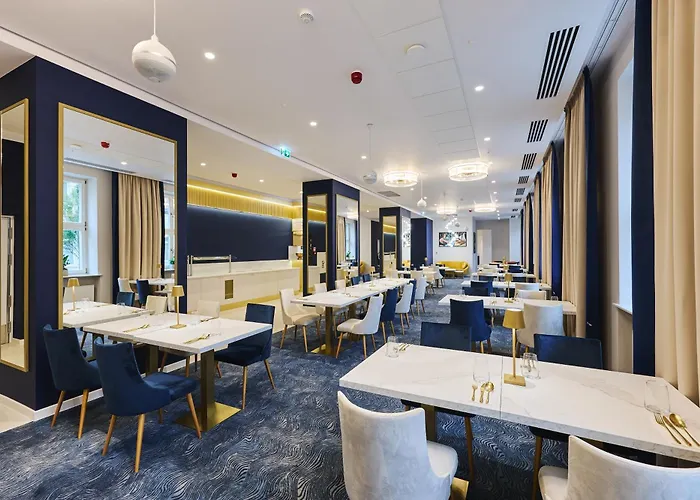 Hotel Aiden By Western Lodž