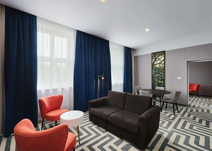 Aiden By Western 3* Łódź