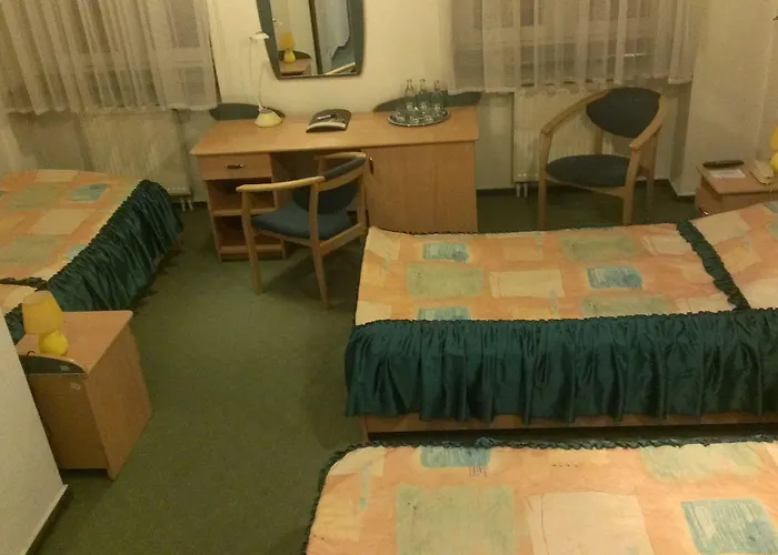 Aiden By Western Hotel